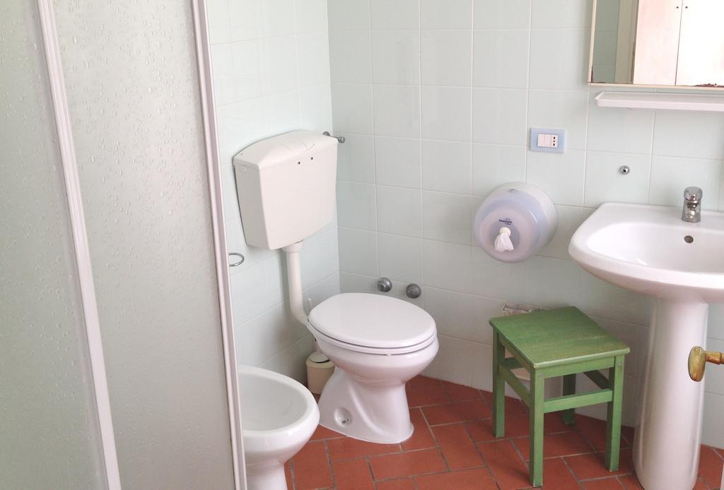 Twin Room with Private Bathroom